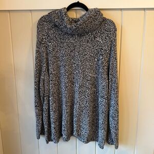 Appleseed's Black and White Cowl Neck Sweater, Size 3XL